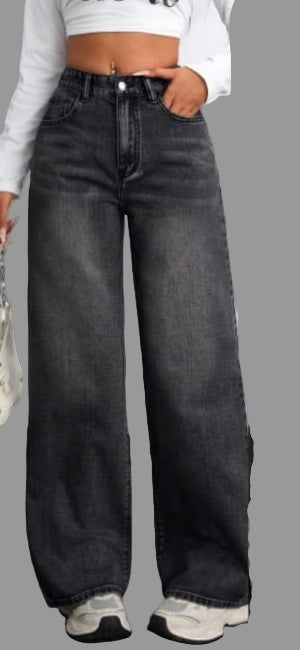 Wide-leg black jeans